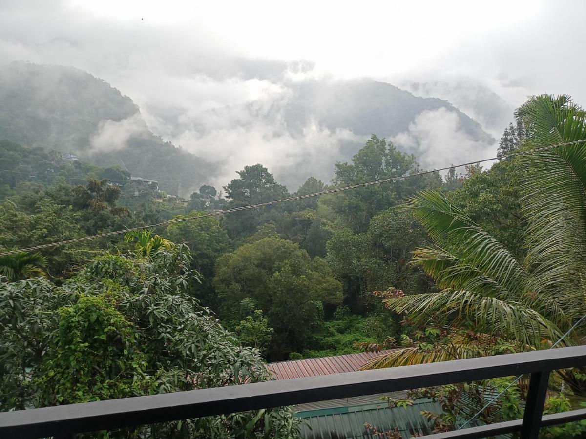 La Casa De Alexa Homestay Idukki Zewnętrze zdjęcie